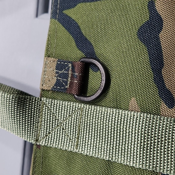 NWOT L.L. Bean Camo Green Hunters Tote Bag - Picture 3 of 11